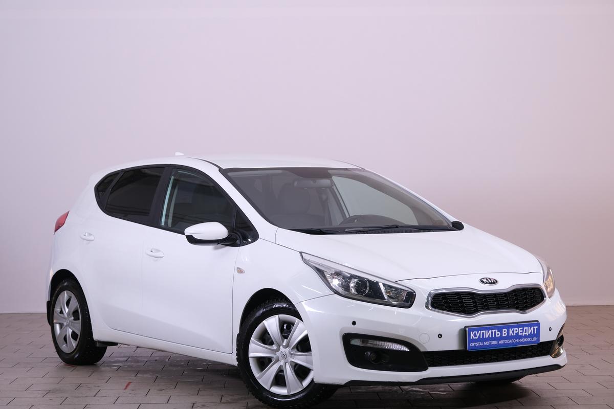 Хетчбэк Kia Ceed 2018 года, 1319000 рублей, Омск
