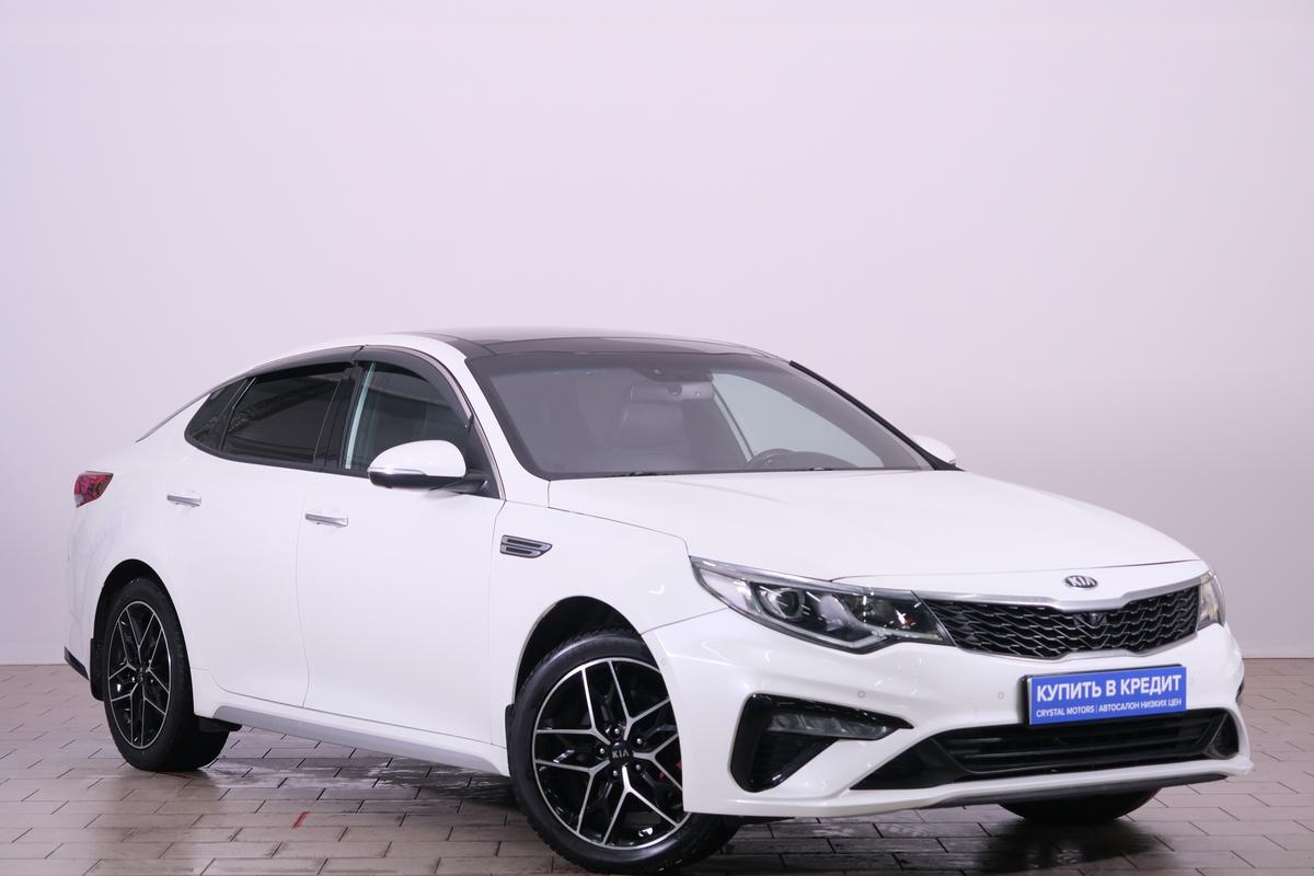 Седан Kia Optima 2018 года, 2089000 рублей, Омск