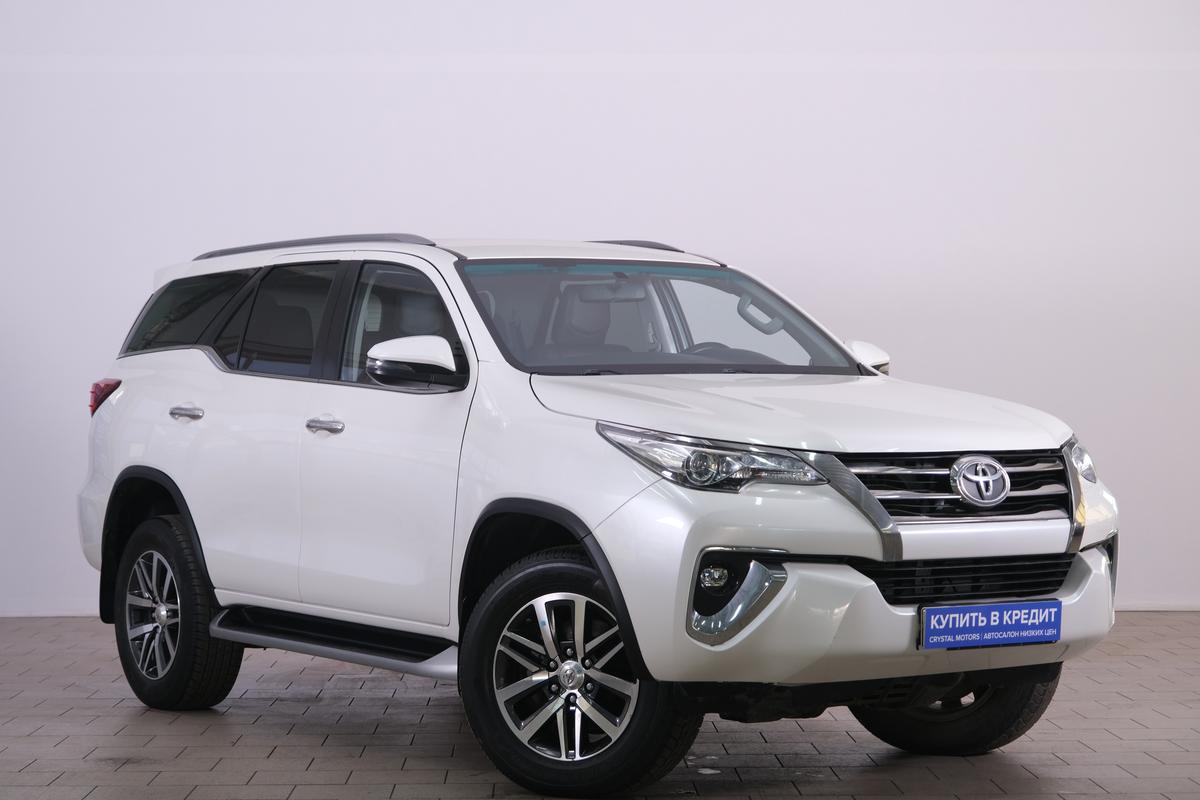 Внедорожник Toyota Fortuner 2019 года, 4219000 рублей, Омск