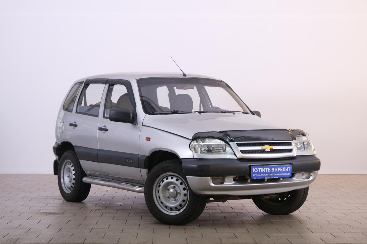 Внедорожник Chevrolet Niva 2007 года, 419000 рублей, Омск