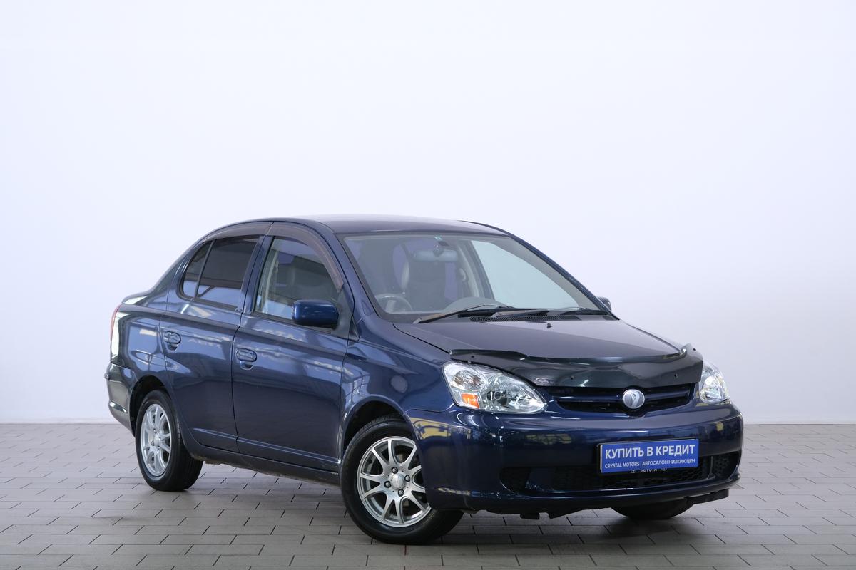 Седан Toyota Platz 2003 года, 389000 рублей, Омск