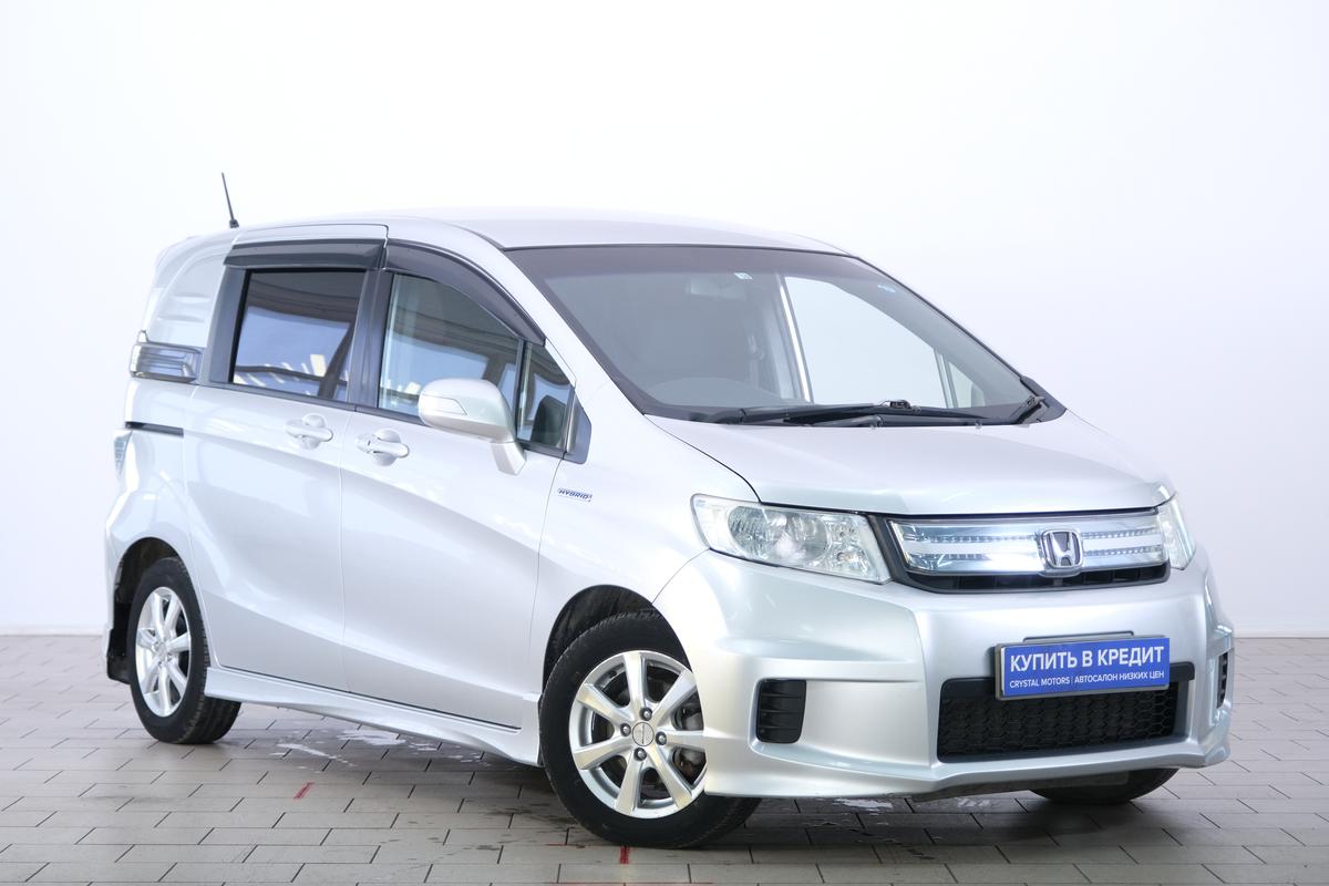 Минивэн Honda Freed 2012 года, 1149000 рублей, Омск