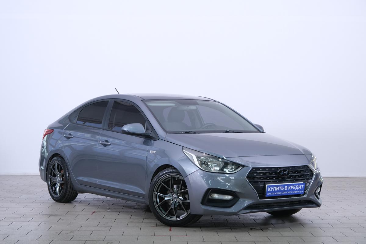 Седан Hyundai Solaris 2019 года, 1209000 рублей, Омск