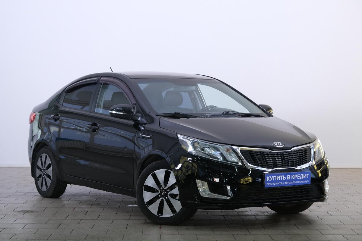 Седан Kia Rio 2012 года, 959000 рублей, Омск