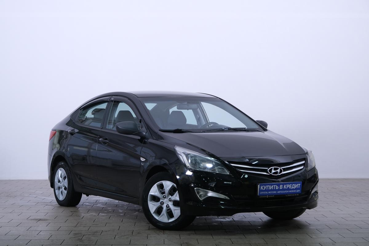 Седан Hyundai Solaris 2016 года, 989000 рублей, Омск