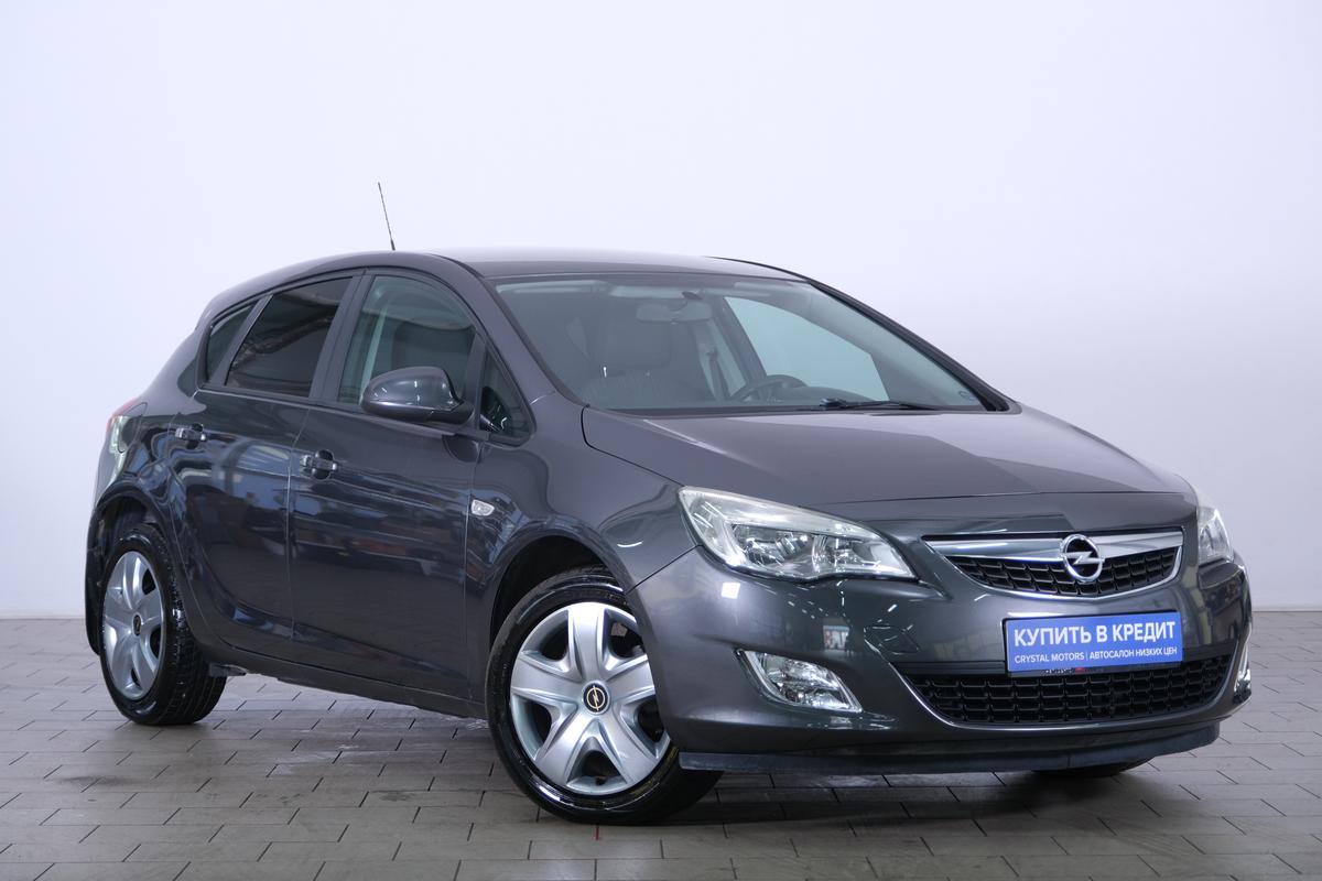 Хетчбэк Opel Astra 2012 года, 919000 рублей, Омск