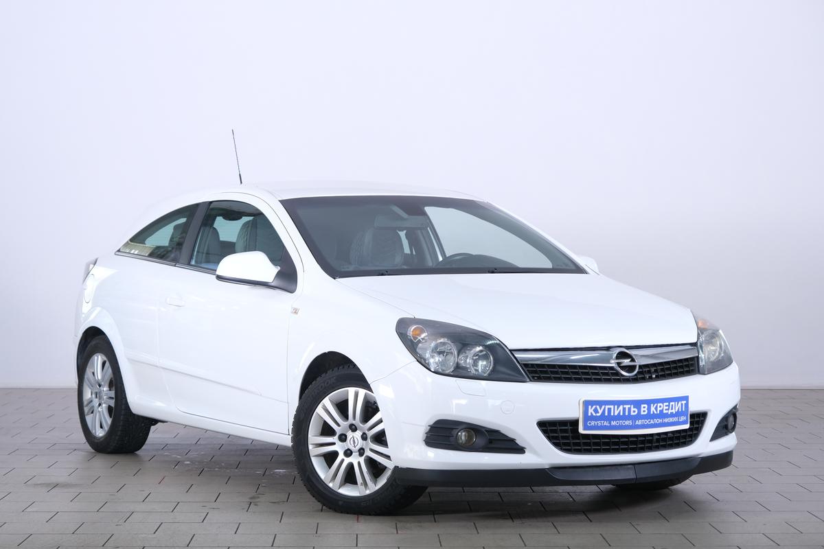 Хетчбэк Opel Astra GTC 2010 года, 519000 рублей, Омск