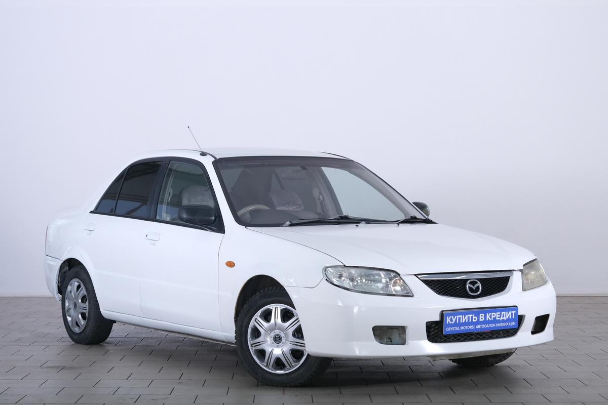 Седан Mazda Familia 2002 года, 289000 рублей, Омск
