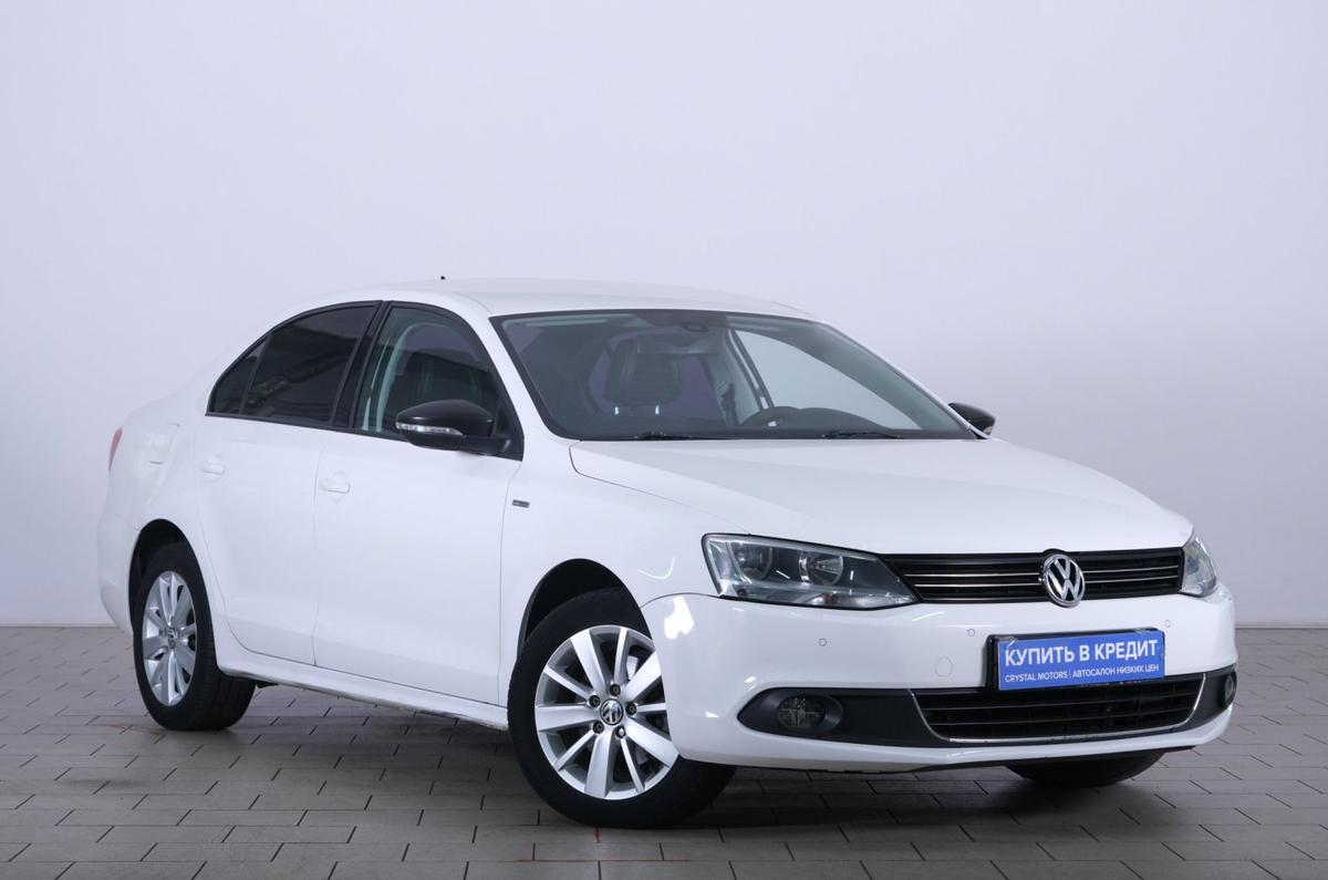 Седан Volkswagen Jetta 2013 года, 839000 рублей, Омск