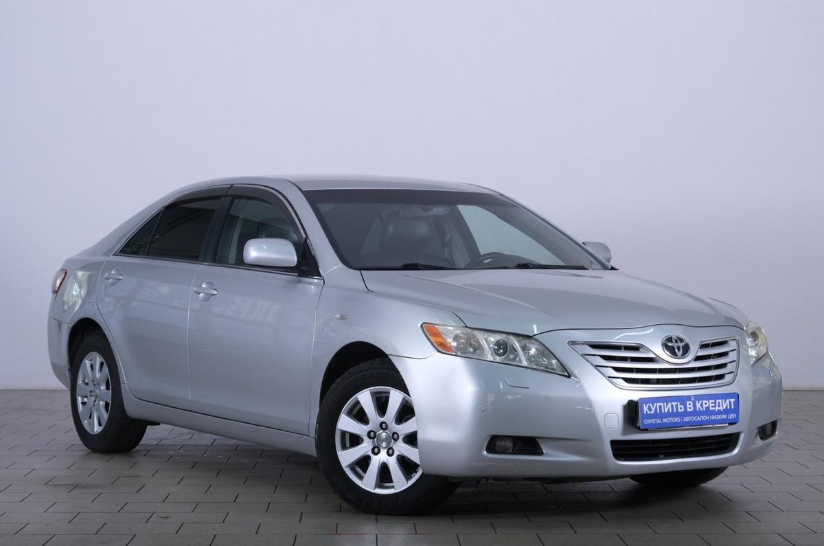 Седан Toyota Camry 2008 года, 1289000 рублей, Омск