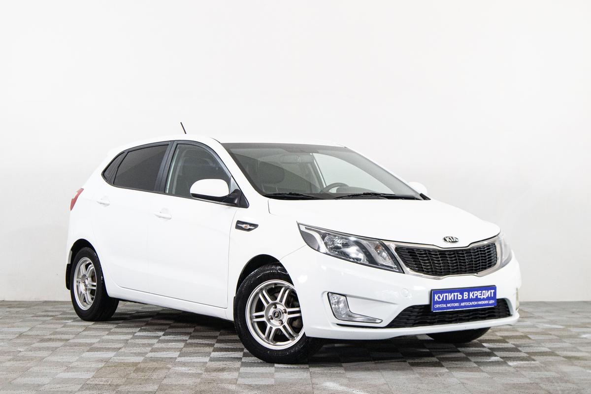 Хетчбэк Kia Rio 2013 года, 819000 рублей, Сургут