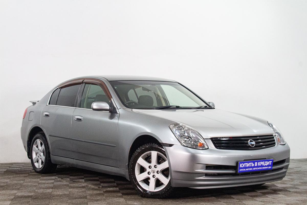 Седан Nissan Skyline 2003 года, 359000 рублей, Сургут