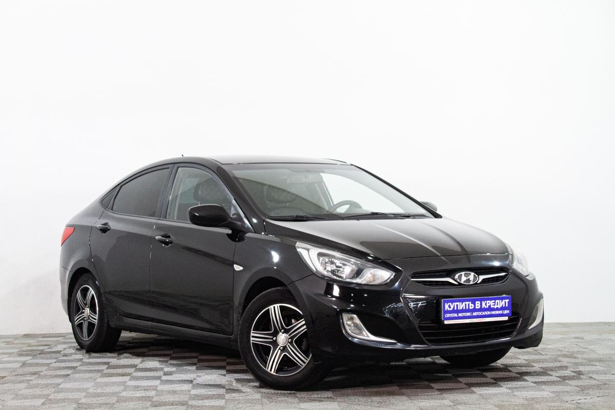 Седан Hyundai Solaris 2011 года, 669000 рублей, Сургут