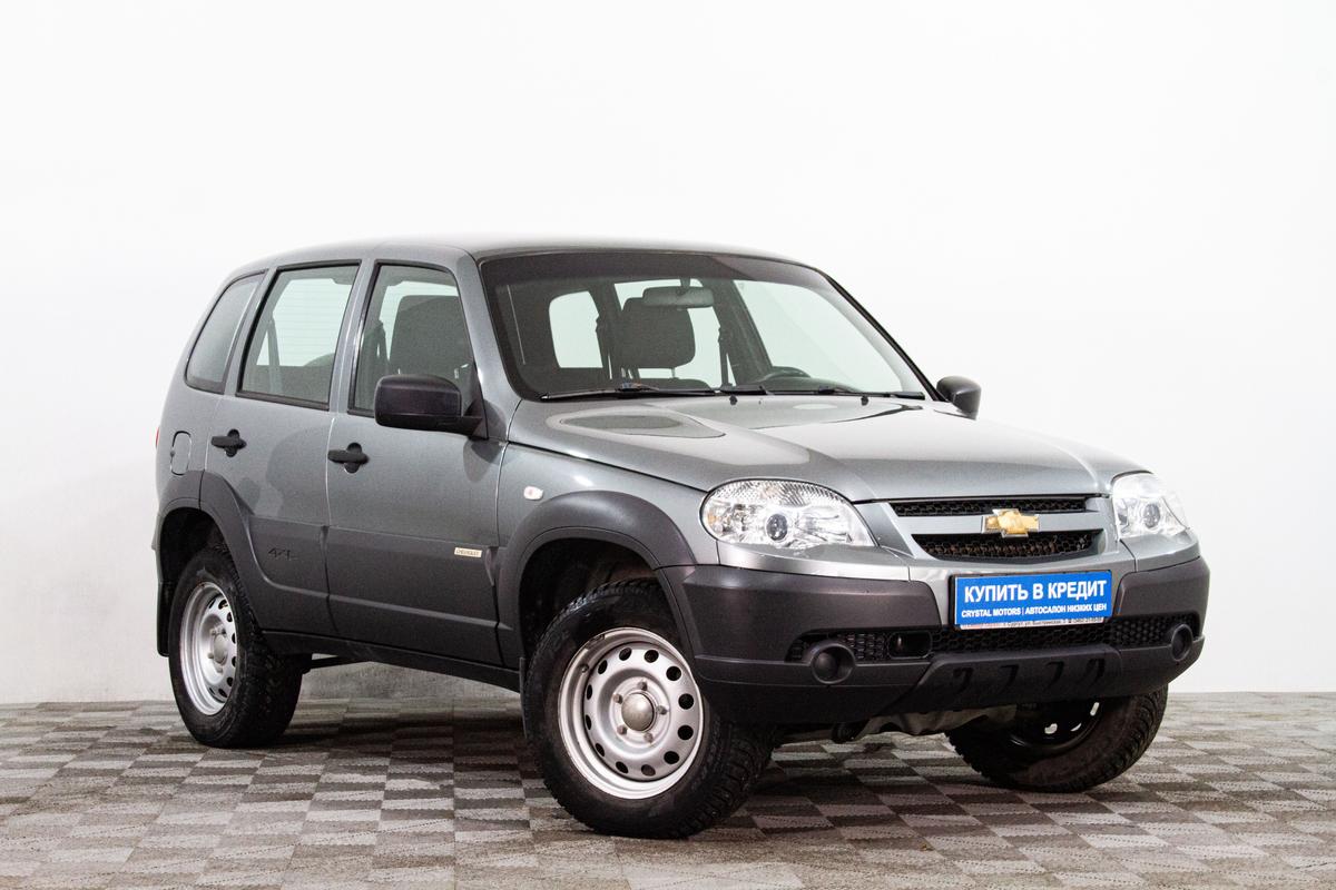 Внедорожник Chevrolet Niva 2016 года, 599000 рублей, Сургут