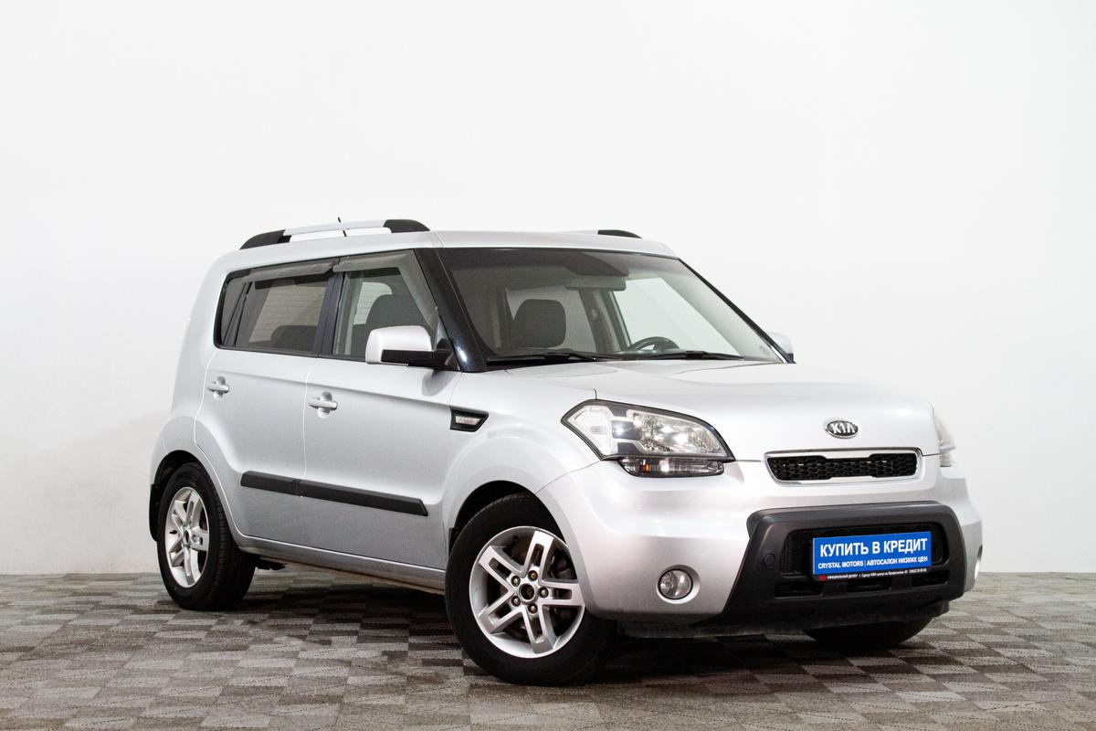 Хетчбэк Kia Soul 2011 года, 899000 рублей, Сургут