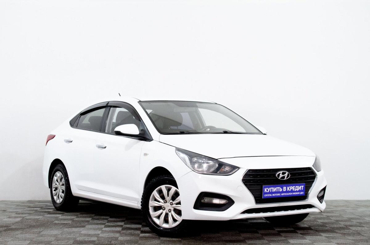 Седан Hyundai Solaris 2019 года, 989000 рублей, Сургут