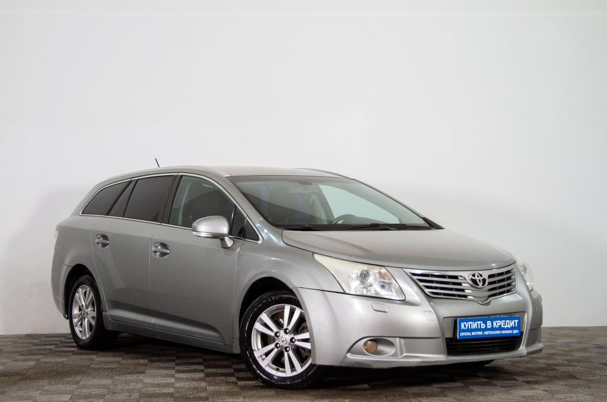 Универсал Toyota Avensis 2009 года, 749000 рублей, Сургут