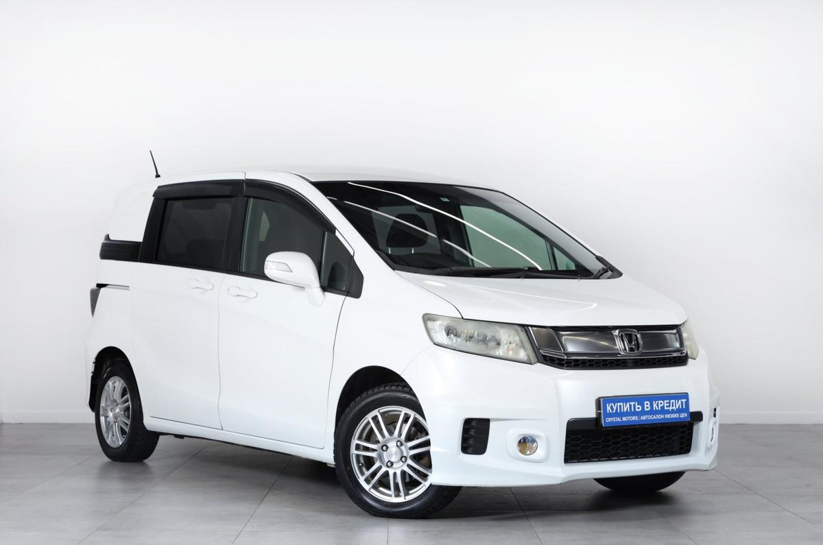 Минивэн Honda Freed 2014 года, 1299000 рублей, Новосибирск