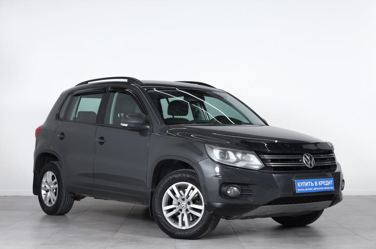 Внедорожник Volkswagen Tiguan 2014 года, 1799000 рублей, Новосибирск