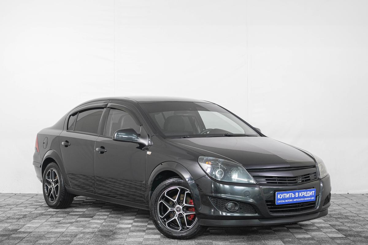 Седан Opel Astra 2014 года, 789000 рублей, Кемерово