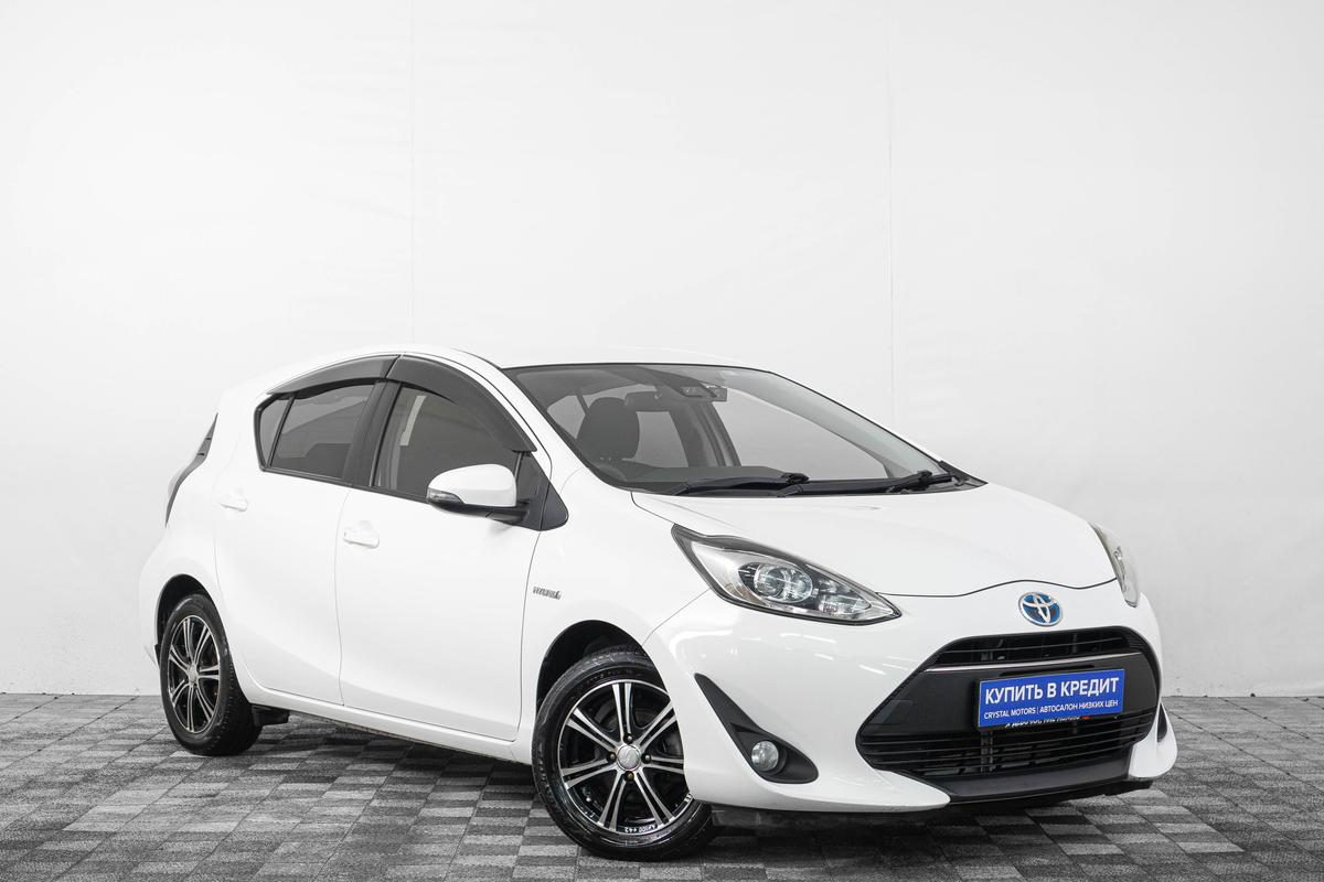 Хетчбэк Toyota Aqua 2018 года, 1299000 рублей, Кемерово