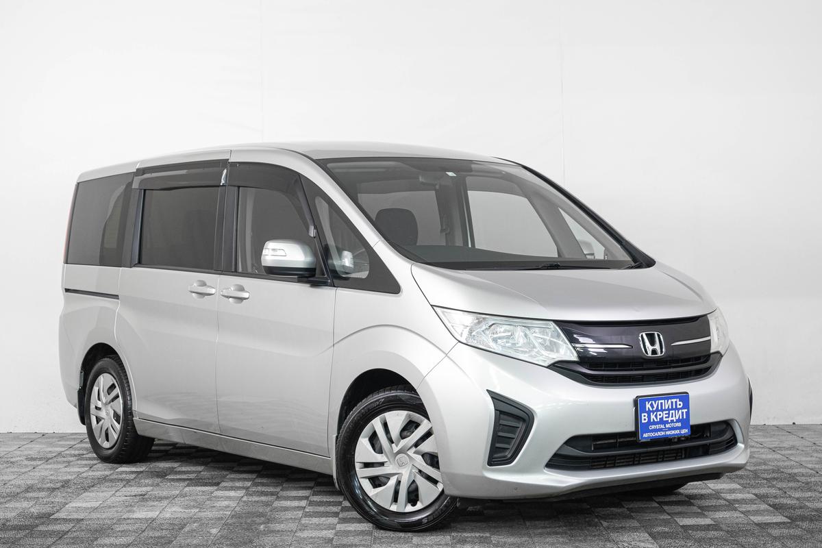 Минивэн Honda Stepwgn 2016 года, 1809000 рублей, Кемерово