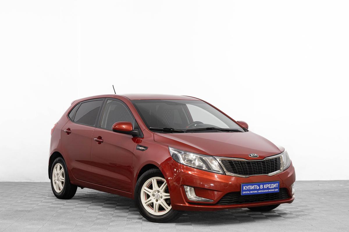 Хетчбэк Kia Rio 2015 года, 899000 рублей, Барнаул