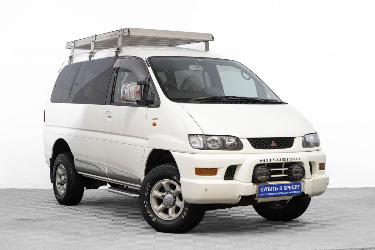 Минивэн Mitsubishi Delica 2002 года, 1559000 рублей, Барнаул