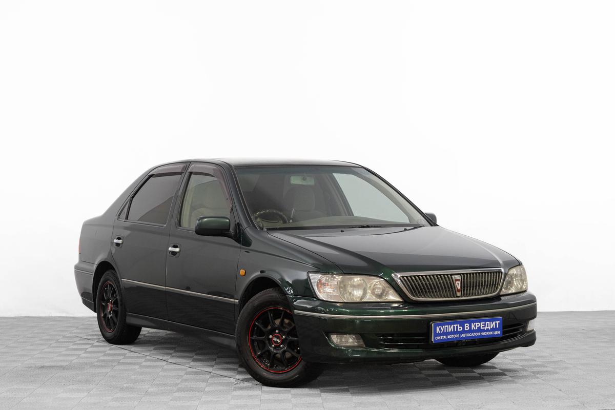 Седан Toyota Vista 2002 года, 469000 рублей, Барнаул