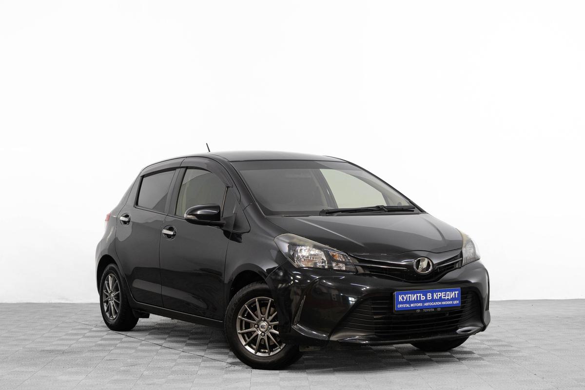 Хетчбэк Toyota Vitz 2014 года, 899000 рублей, Барнаул