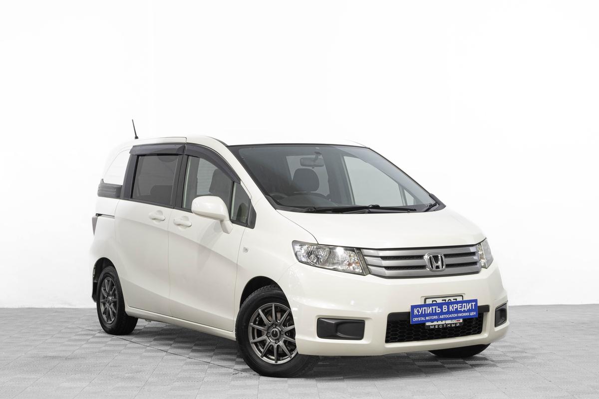 Минивэн Honda Freed 2011 года, 999000 рублей, Барнаул