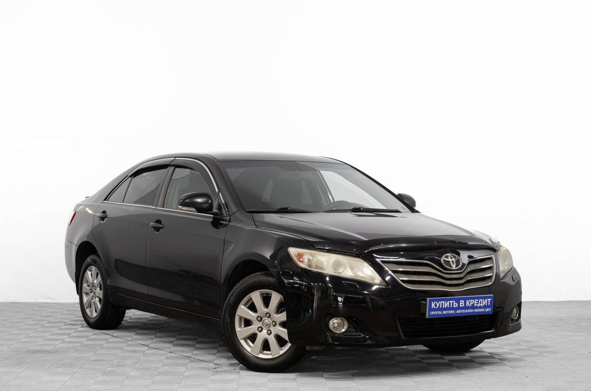 Седан Toyota Camry 2011 года, 1249000 рублей, Барнаул