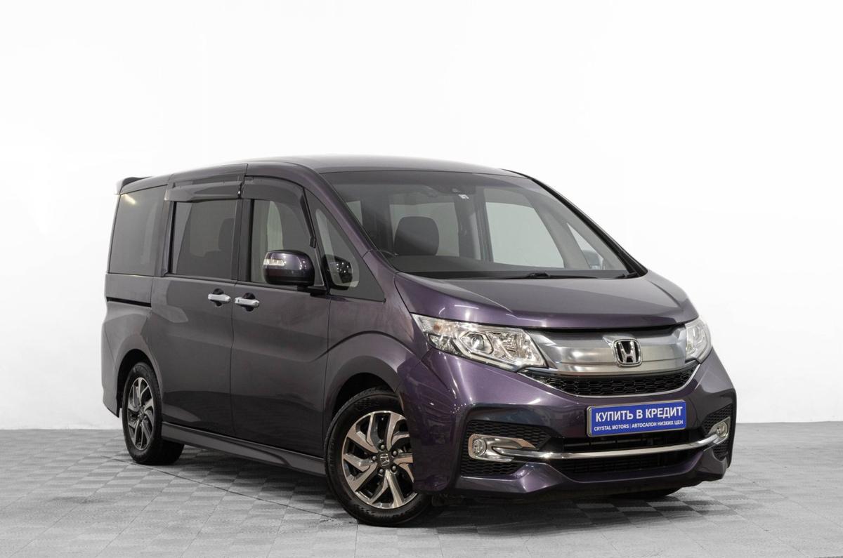 Минивэн Honda Stepwgn 2016 года, 2049000 рублей, Барнаул