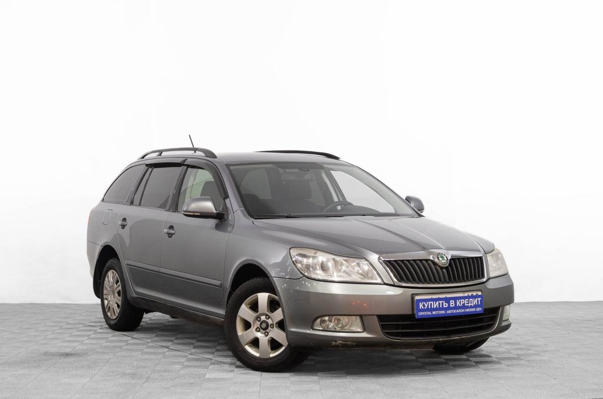 Универсал Skoda Octavia 2011 года, 649000 рублей, Барнаул