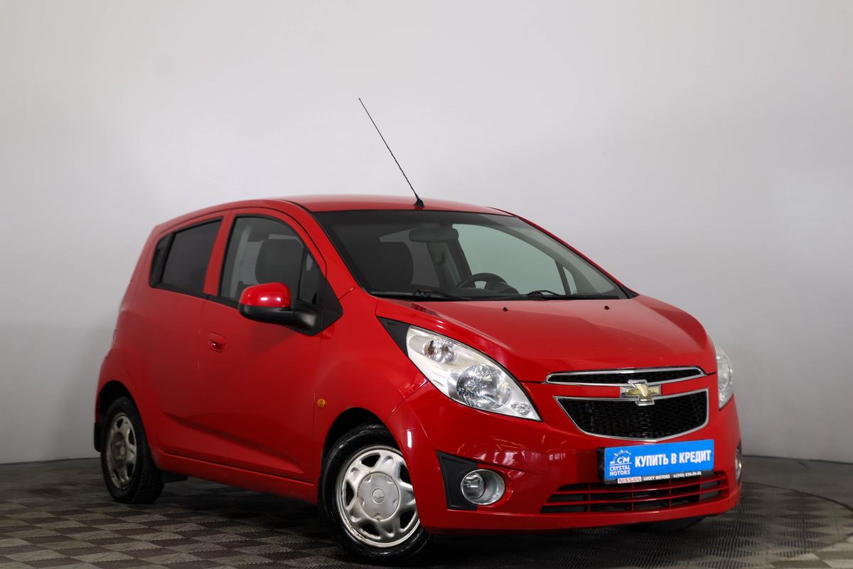 Хетчбэк Chevrolet Spark 2011 года, 509000 рублей, Пермь