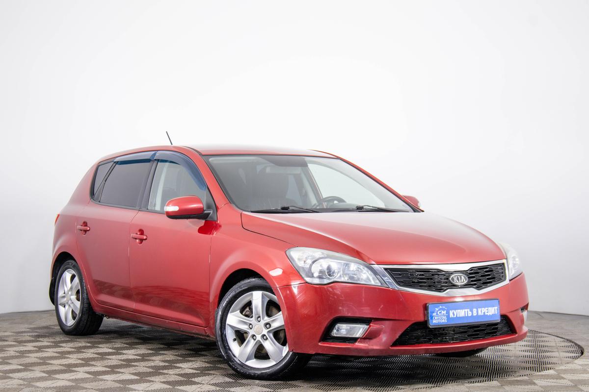 Хетчбэк Kia Ceed 2011 года, 639000 рублей, Пермь