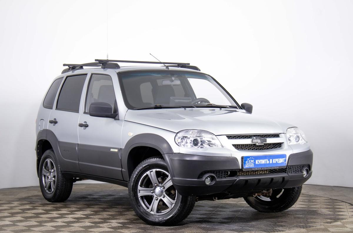 Внедорожник Chevrolet Niva 2015 года, 739000 рублей, Пермь