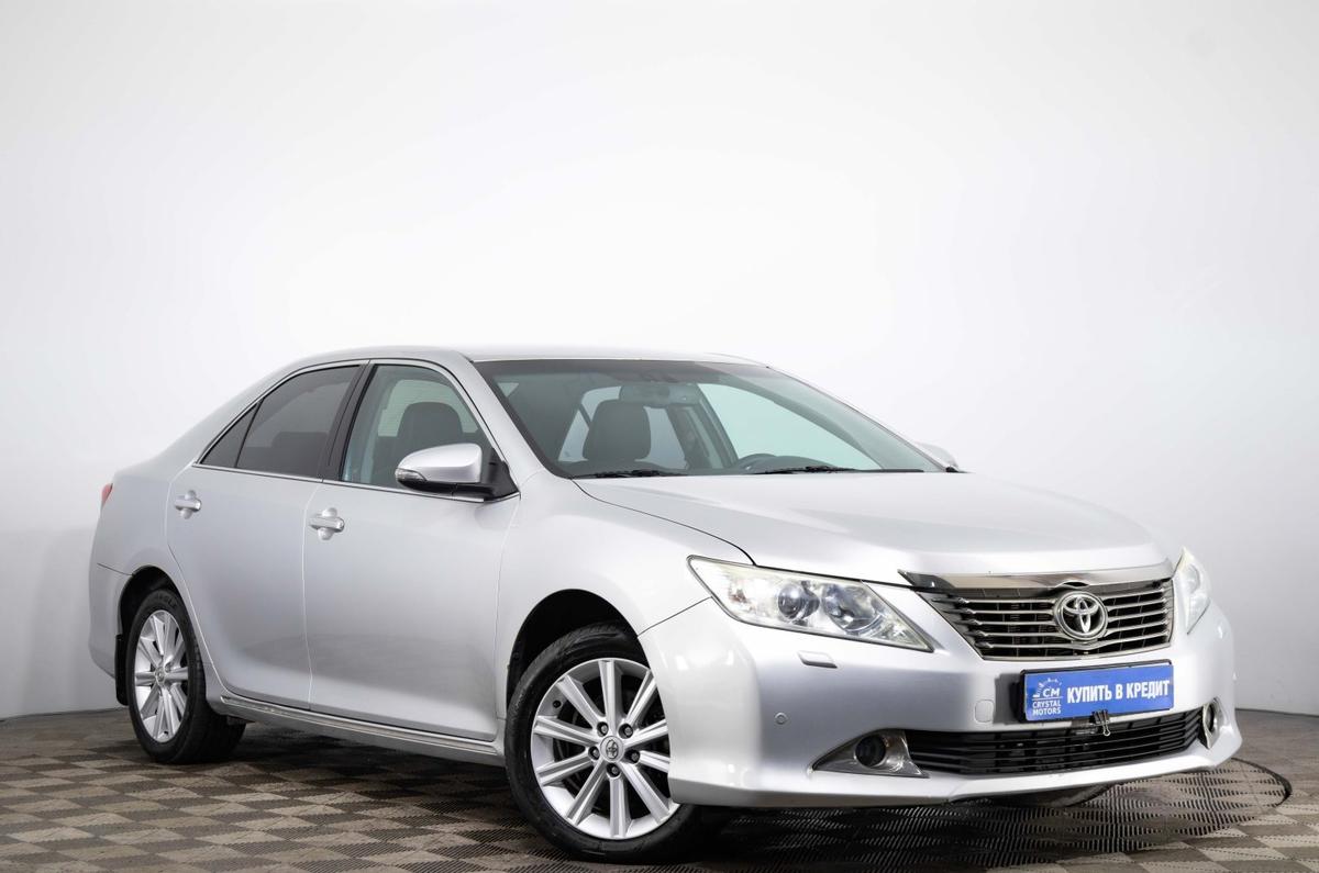 Седан Toyota Camry 2013 года, 1929000 рублей, Пермь