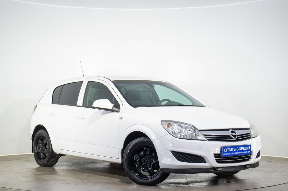 Хетчбэк Opel Astra 2011 года, 549000 рублей, Оренбург