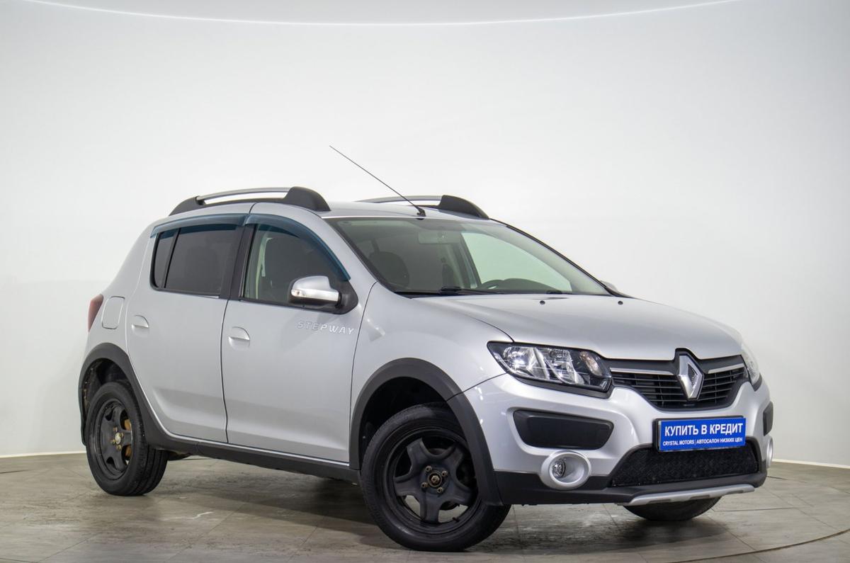 Хетчбэк Renault Sandero Stepway 2016 года, 939000 рублей, Оренбург