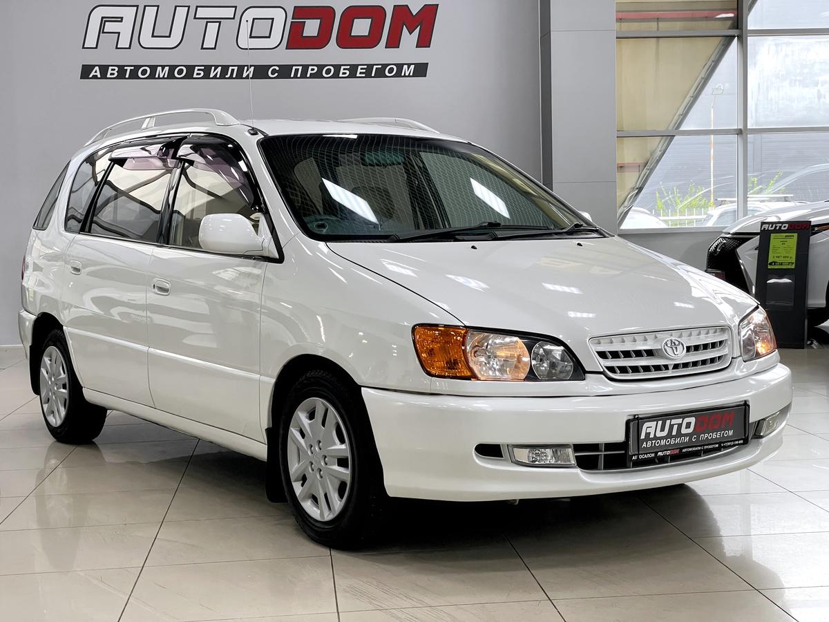 Минивэн Toyota Ipsum 1999 года, 587000 рублей, Солонцы