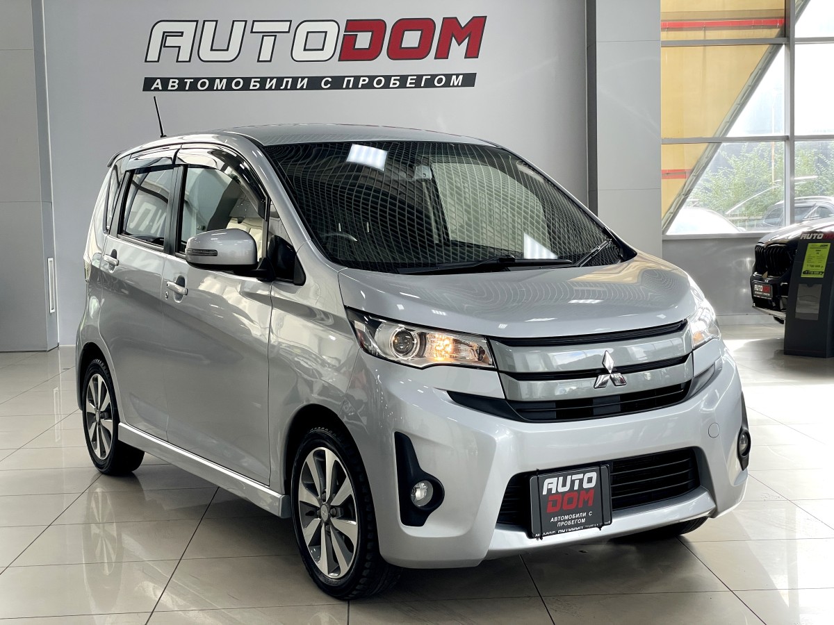 Хетчбэк Mitsubishi EK Custom 2013 года, 587000 рублей, Солонцы