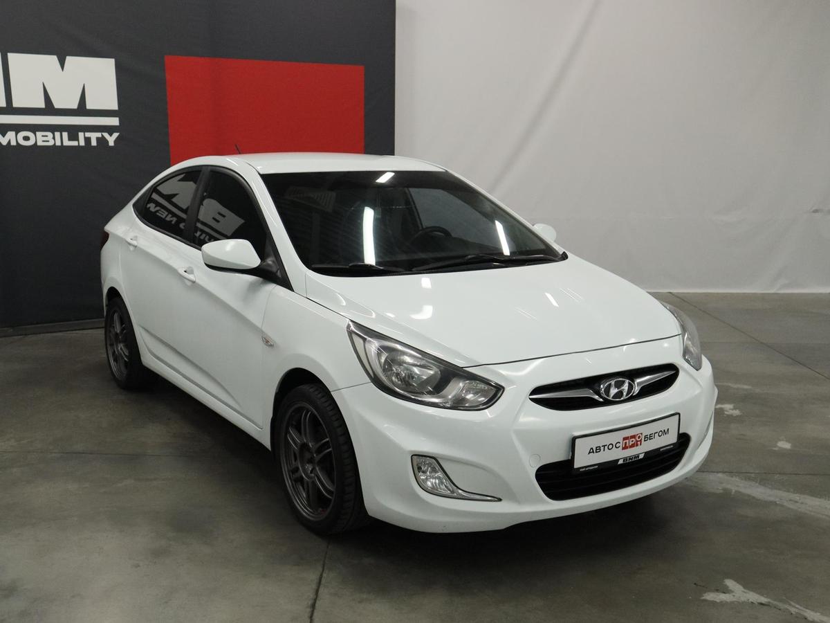 Седан Hyundai Solaris 2012 года, 720000 рублей, Курск