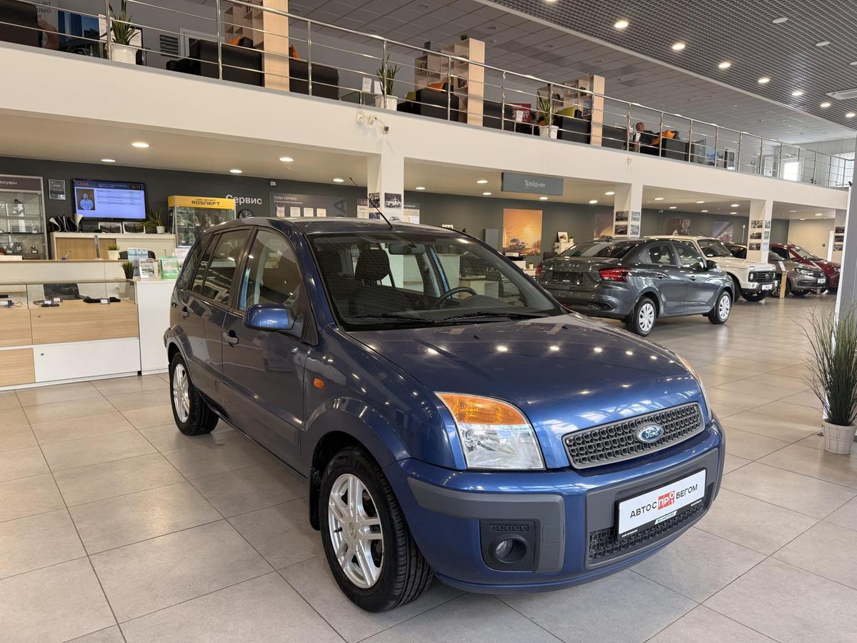 Хэтчбек Ford Fusion 2008 года, 590000 рублей, Орёл