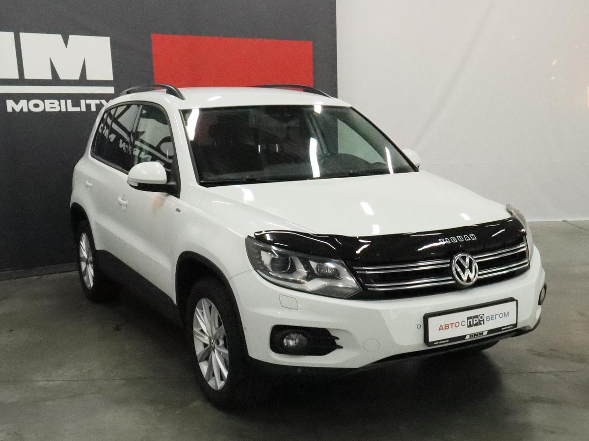 Внедорожник Volkswagen Tiguan 2014 года, 1735000 рублей, Курск