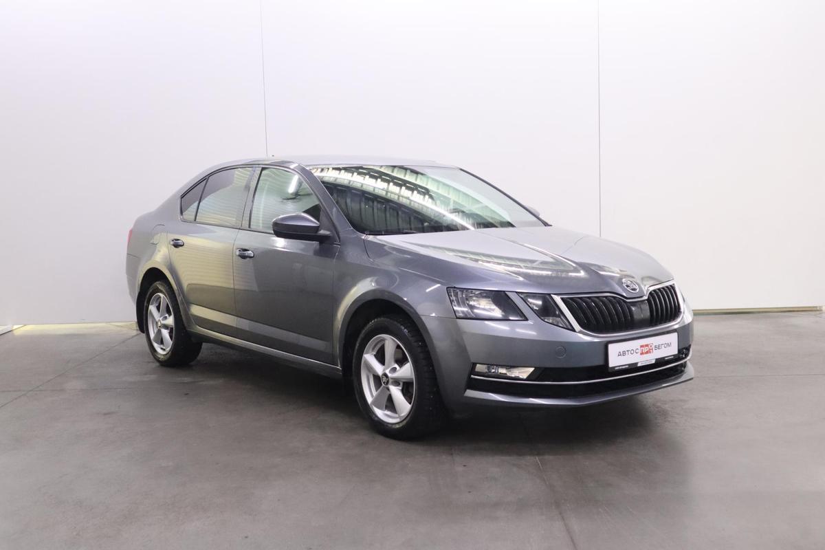 Универсал Skoda Octavia 2018 года, 1700000 рублей, Брянск