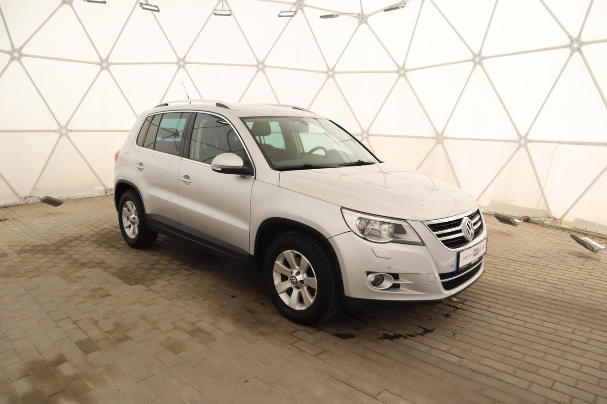 Внедорожник Volkswagen Tiguan 2010 года, 1199000 рублей, Обнинск