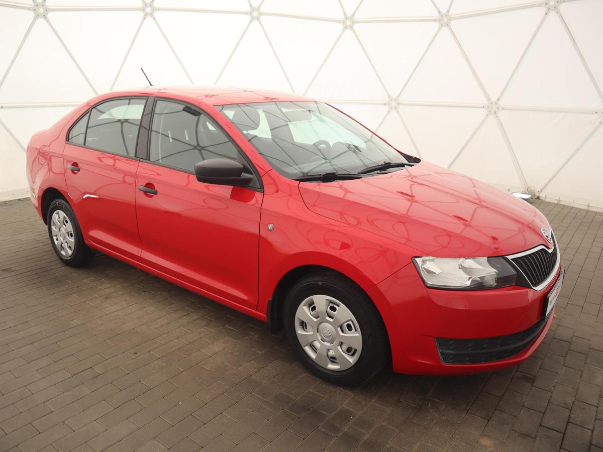 Хэтчбек 4 дв. Skoda Rapid 2016 года, 1000000 рублей, Орёл