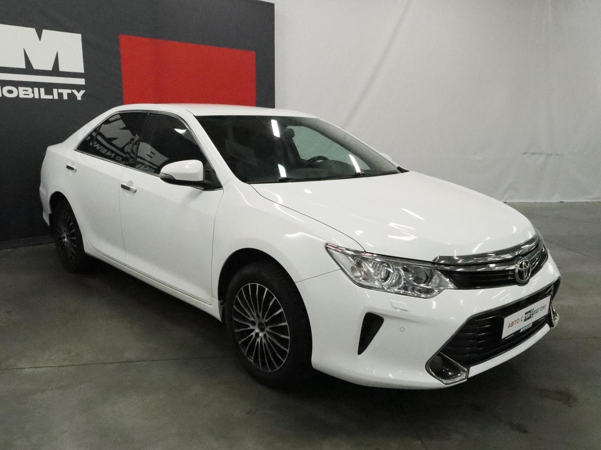 Седан Toyota Camry 2016 года, 2170000 рублей, Курск