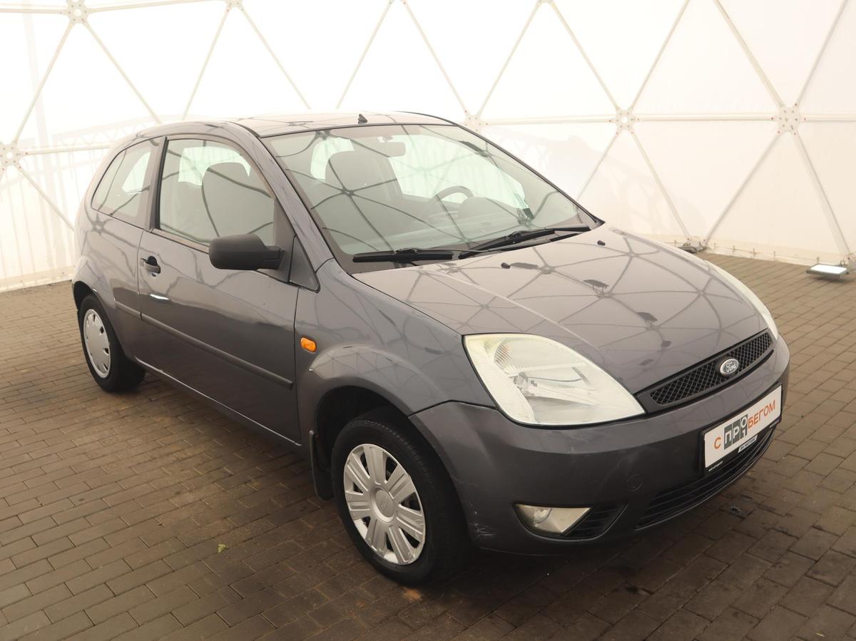 Хэтчбек Ford Fiesta 2004 года, 390000 рублей, Орёл